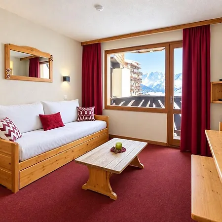 - Inout - 4 Beds Flat C-e10 Apartment *