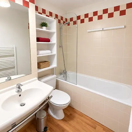 - Inout - 4 Beds Flat C-e10 Apartment Val Thorens